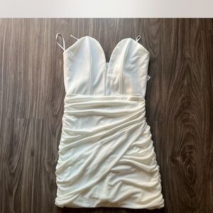 Zara White Ruched Bodycon Dress Sweetheart Neckline